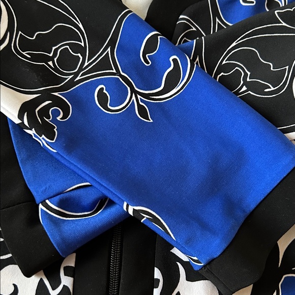 Joseph Ribkoff Blue and Black Patterned Zip Blazer - Picture 12 of 16